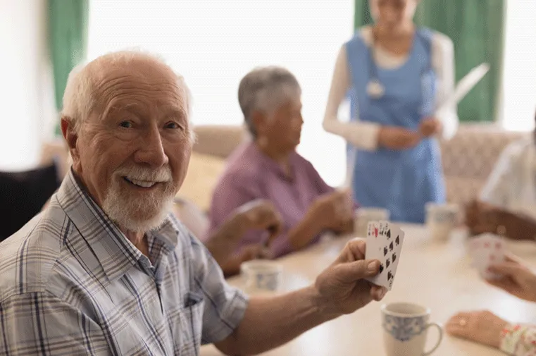 résident-ehpad-cartes